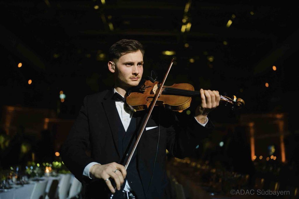 adac sportsgala 2022 live act corporate event